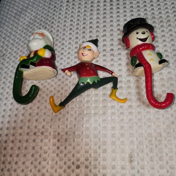 VINTAGE SANTA ELF SNOWMAN SHELF MANTEL STOCKING HOLDERS - Picture 1 of 7
